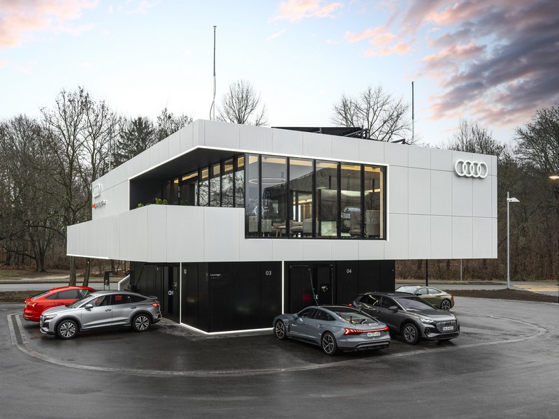 Nový koncept nabíjení Audi charging hub